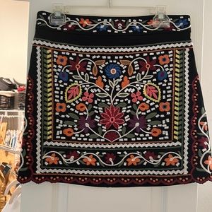 Lulu’s embroidered mini skirt